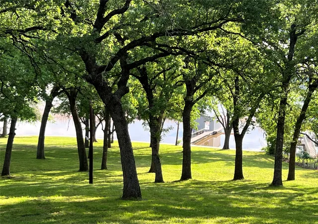 Photo 2 of Single family home for sale at 7342 Briar Rd, Azle, TX 76020 | MLS# 21301906 | Listing updated on 2026-08-22