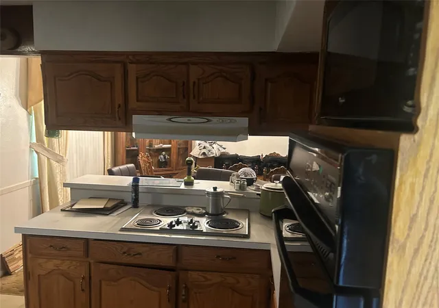 Photo 3 of Single family home for sale at 1430 Summertime Ln, Dallas, TX 75241 | MLS# 21331121 | Listing updated on 2026-07-24