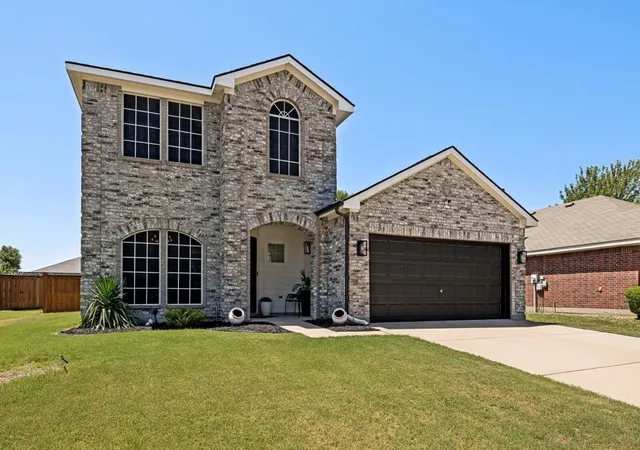 Photo 3 of Single family home for sale at 3251 Yeltes, Grand Prairie, TX 75054 | MLS# 21315765 | Listing updated on 2026-08-17