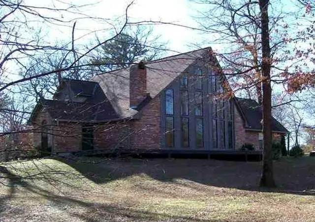 Photo 4 of Single family home for sale at 8851 Lake End Rd, Mooringsport, LA 71060 | MLS# 21331136 | Listing updated on 2026-07-17