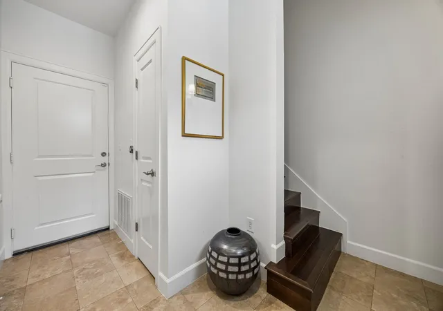 Photo 2 of Condo for sale at 3210 Carlisle St #48, Dallas, TX 75204 | MLS# 21331098 | Listing updated on 2026-08-22