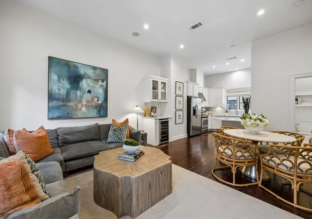 Photo 3 of Condo for sale at 3210 Carlisle St #48, Dallas, TX 75204 | MLS# 21331098 | Listing updated on 2026-08-22