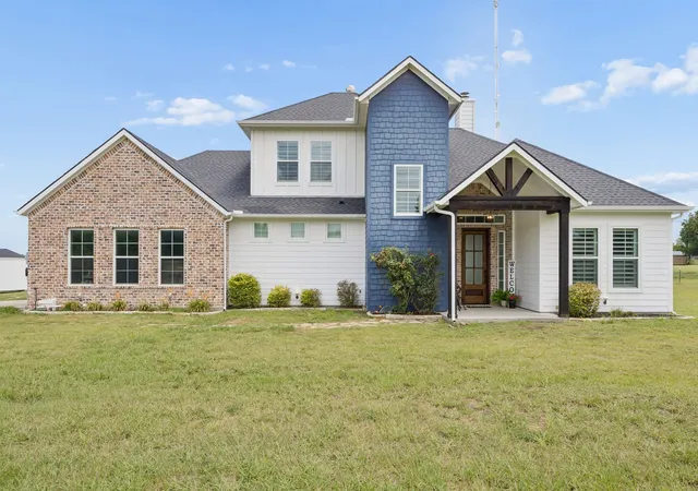 1st image of 12961 County Road 574, Farmersville, TX 75442 | MLS# 21329125
