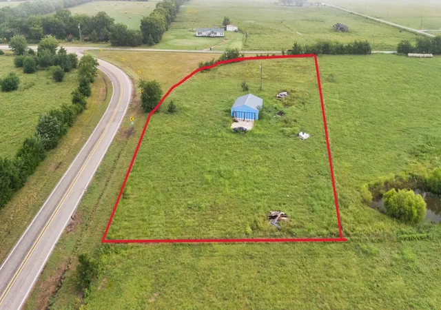 Photo 1 of Sale Pending at 3928 Fm 1563, Ladonia, TX 75449 | MLS# 21331247 | Listing updated on 2026-09-18