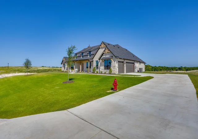 Photo 3 of Single family home for sale at 3051 Paradise Mountain Wy, Waxahachie, TX 75167 | MLS# 21330254 | Listing updated on 2026-07-24