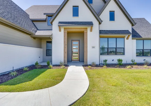 Photo 3 of Single family home for sale at 2830 Guadalupe Peak, Waxahachie, TX 75167 | MLS# 21330231 | Listing updated on 2026-07-24
