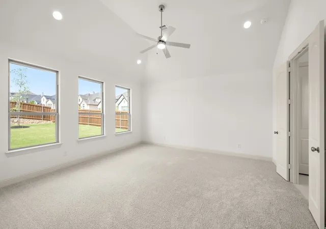 Photo 4 of Single family home for sale at 3043 Farmhouse Dr, Midlothian, TX 76065 | MLS# 21331150 | Listing updated on 2026-10-01