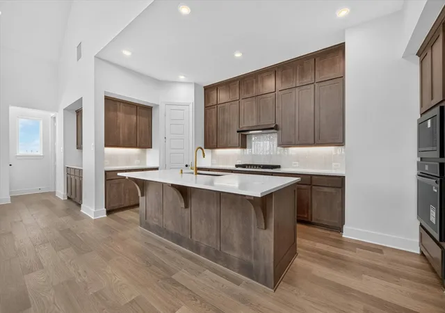 Photo 2 of Sale Pending at 3608 Barrel Ln, Aubrey, TX 76227 | MLS# 21331289 | Listing updated on 2026-08-31