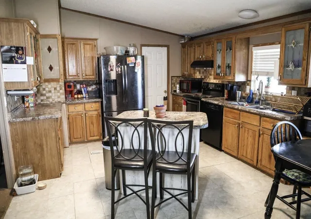 Photo 3 of Manufactured home for sale at 7960 Us Hwy 277 S, Abilene, TX 79606 | MLS# 21330658 | Listing updated on 2026-08-09