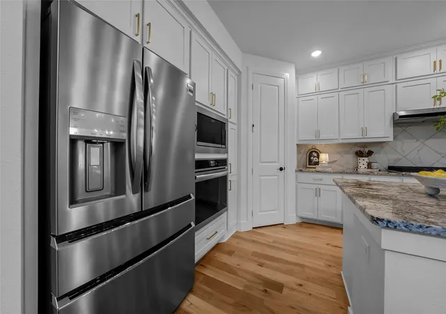 Photo 3 of Single family home for sale at 3020 Althea St, Mc Kinney, TX 75071 | MLS# 21331376 | Listing updated on 2026-08-29