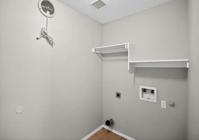 Photo 4 of Single family home for sale at 4608 Merlot Dr, Argyle, TX 76226 | MLS# 21330858 | Listing updated on 2026-07-15