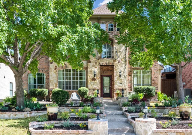 Photo 1 of Single family home for sale at 2344 Chenault Dr, Frisco, TX 75033 | MLS# 21317442 | Listing updated on 2026-08-22