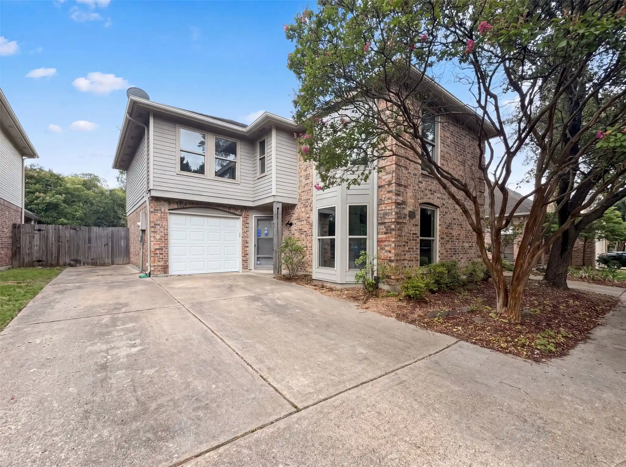 Single family home for sale at 13324 Pandora Cir, Dallas, TX 75238 | MLS# 21331643