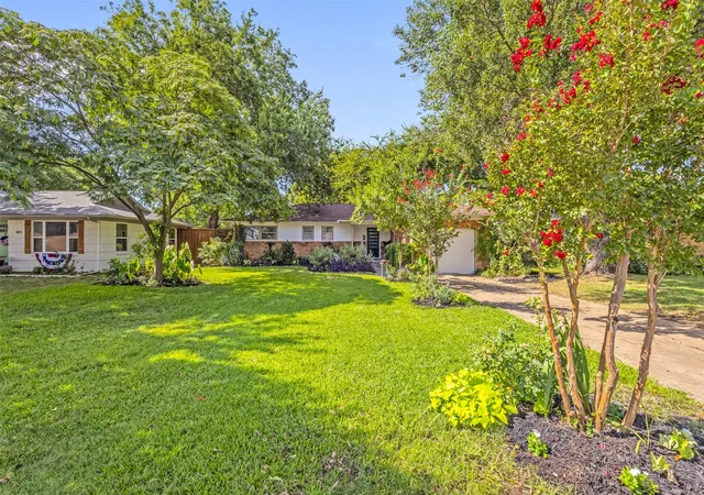 2nd image of 603 W Belt Line Rd, Richardson, TX 75080 | MLS# 21329329