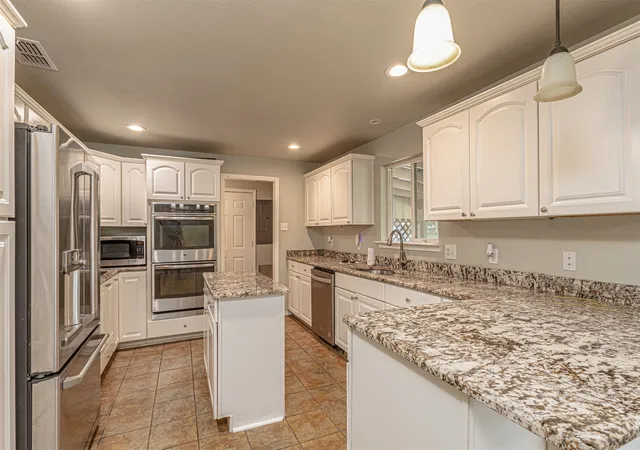 Photo 3 of Single family home for sale at 2721 Fm 2649, Lone Oak, TX 75453 | MLS# 21331564 | Listing updated on 2026-07-15