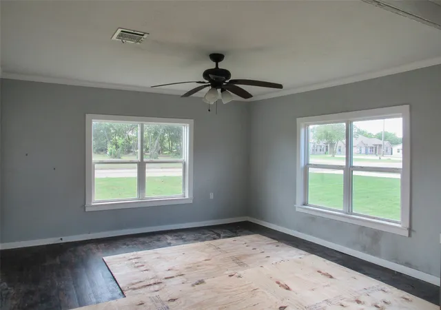 Photo 2 of Sale Pending at 608 Hayes St, Mc Gregor, TX 76657 | MLS# 21331670 | Listing updated on 2026-07-21