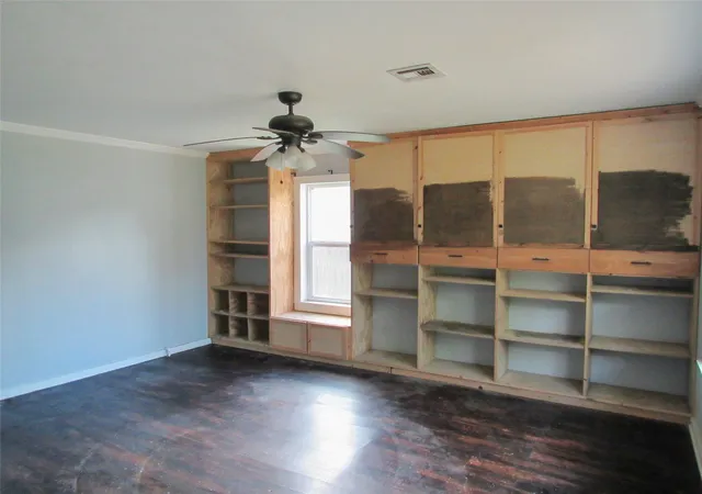 Photo 3 of Sale Pending at 608 Hayes St, Mc Gregor, TX 76657 | MLS# 21331670 | Listing updated on 2026-07-21