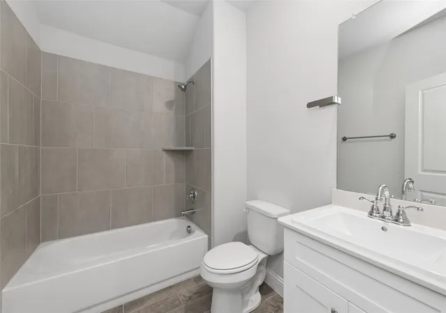 Photo 3 of Single family home for sale at 613 Cattle Chute Ct, Celina, TX 75009 | MLS# 21331446 | Listing updated on 2026-08-22
