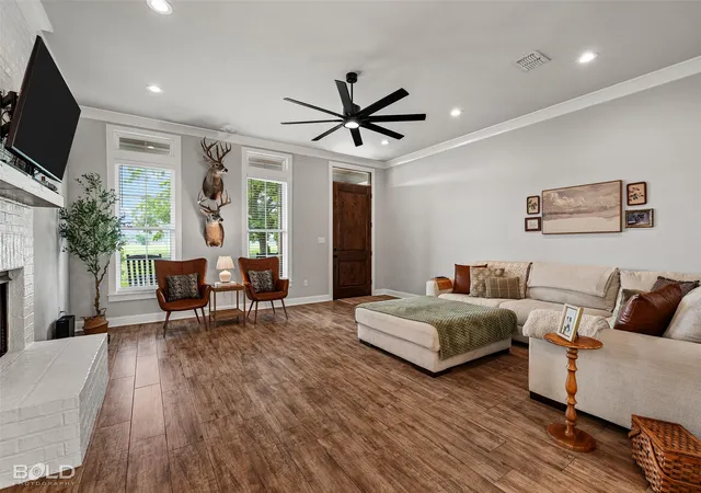 3rd image of 719 Perfect Pl, Bossier City, LA 71111 | MLS# 21331583
