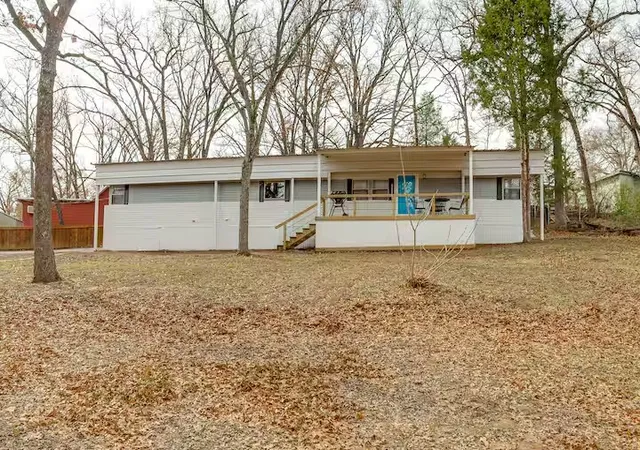 Photo 1 of Manufactured home for sale at 101 Crocker Dr, Malakoff, TX 75148 | MLS# 21331719 | Listing updated on 2026-09-24