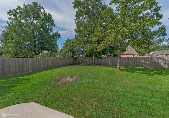 5th image of 1761 Turning Leaf Trl, Haughton, LA 71037 | MLS# 21331810