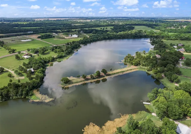 Photo 2 of Land for sale at 235 Taylor Rd, Waxahachie, TX 75165 | MLS# 21331111 | Listing updated on 2026-08-27