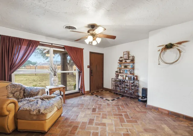Photo 3 of Single family home for sale at 1670 Alexander Rd, Stephenville, TX 76401 | MLS# 21331441 | Listing updated on 2026-09-26