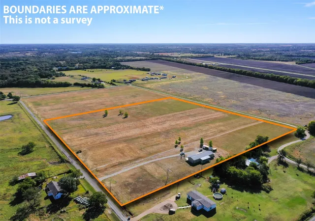 Photo 25 of Single family home for sale at 1158 County Road 1240, Savoy, TX 75479 | MLS# 21331885 | Listing updated on 2026-07-17