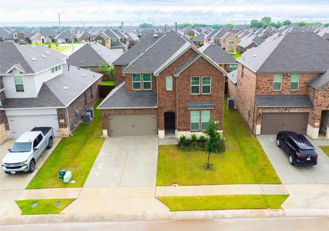 Photo 1 of Single family home for sale at 9820 Elk Falls Ln, Aubrey, TX 76227 | MLS# 21331996 | Listing updated on 2026-07-15