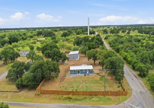 Photo 1 of Manufactured home for sale at 101 Winsett Springs Rd, Ranger, TX 76470 | MLS# 21331980 | Listing updated on 2026-10-06