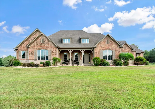 Photo 1 of Single family home for sale at 5500 Farm To Market 195, Paris, TX 75462 | MLS# 21332014 | Listing updated on 2026-07-15