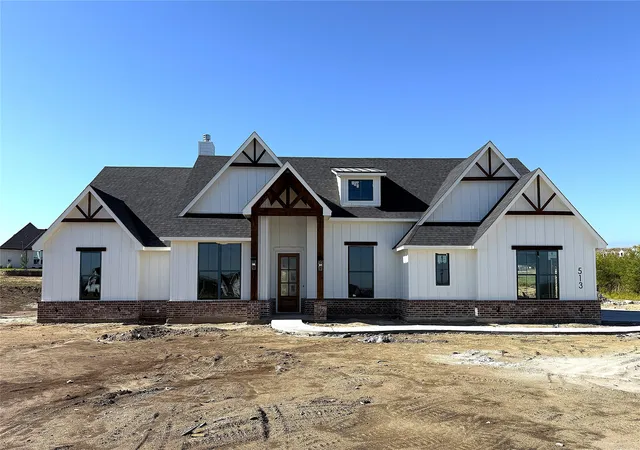 Single family home for sale at 513 Nadia Dr, Aledo, TX 76008 | MLS# 21332021
