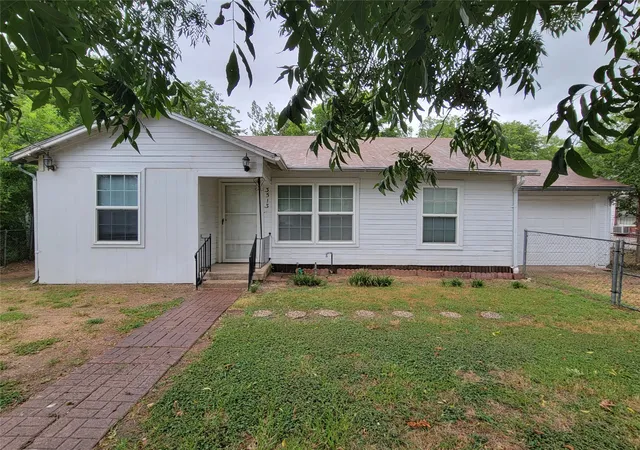 Photo 1 of Single family home for sale at 3513 Bluebird St, Waco, TX 76705 | MLS# 21331929 | Listing updated on 2026-08-21