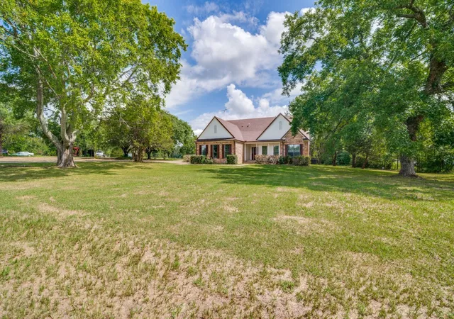Photo 1 of Single family home for sale at 11578 Us Hwy 80, Fruitvale, TX 75127 | MLS# 21329474 | Listing updated on 2026-08-22