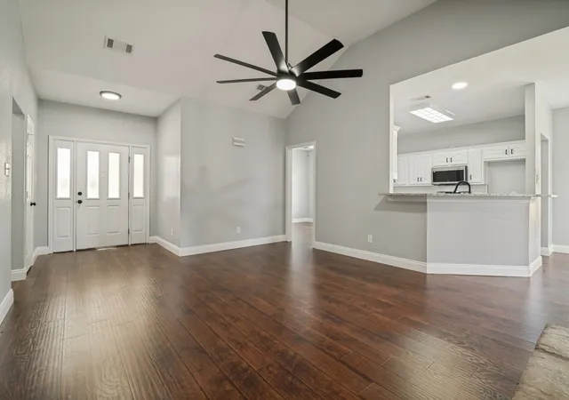 Photo 3 of Single family home for sale at 11578 Us Hwy 80, Fruitvale, TX 75127 | MLS# 21329474 | Listing updated on 2026-08-22