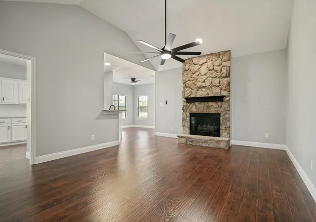 Photo 4 of Single family home for sale at 11578 Us Hwy 80, Fruitvale, TX 75127 | MLS# 21329474 | Listing updated on 2026-08-22