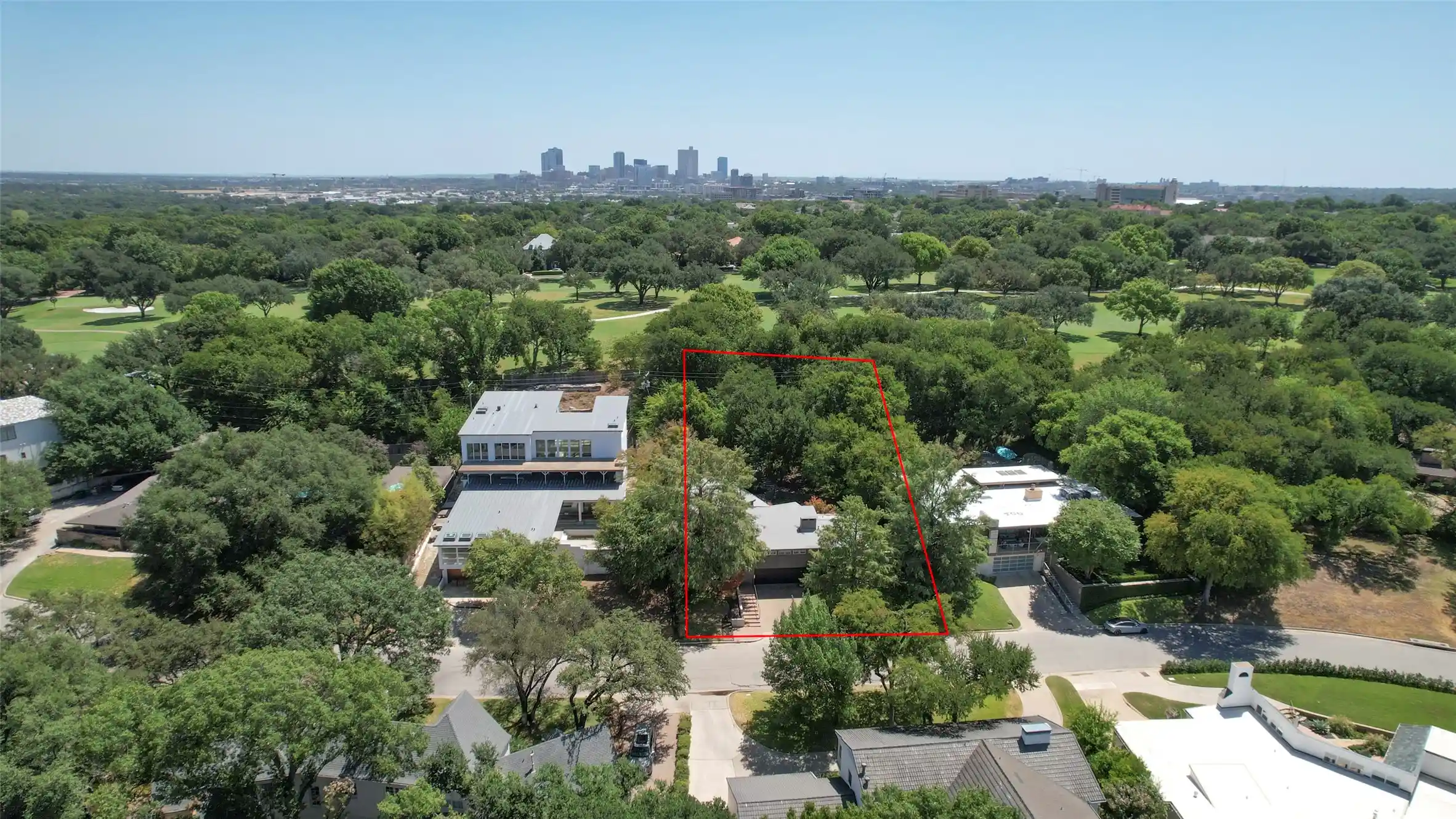 Photo 1 of Sale Pending at 409 Hazelwood Dr, Fort Worth, TX 76107 | MLS# 21319799 | Listing updated on 2026-10-21