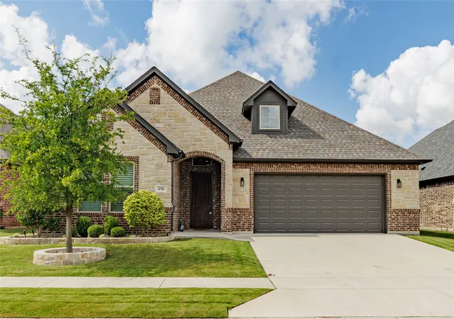 Photo 1 of Sale Pending at 156 Windy Glen Dr, Decatur, TX 76234 | MLS# 21326208 | Listing updated on 2026-10-08