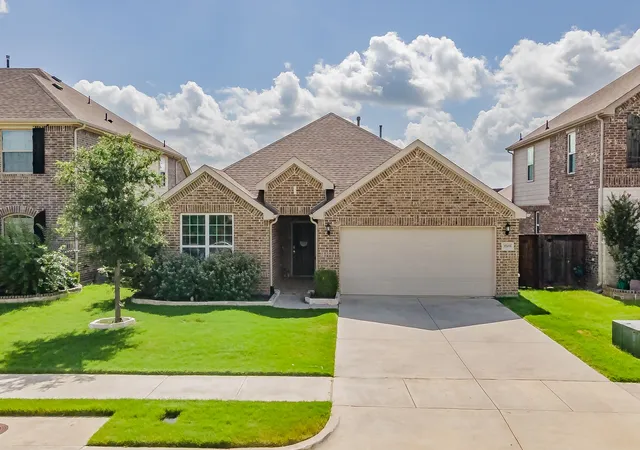 Photo 1 of Single family home for sale at 3705 Cicada Ln, Venus, TX 76084 | MLS# 21329203 | Listing updated on 2026-08-29