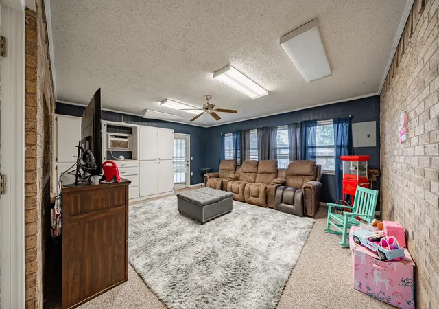 Photo 4 of Sale Pending at 605 N Clevelland, Rotan, TX 79546 | MLS# 21308650 | Listing updated on 2026-09-30