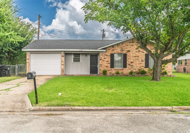 Photo 4 of Single family home for sale at 3407 Highmeadow Ln, Greenville, TX 75402 | MLS# 21332160 | Listing updated on 2026-09-15