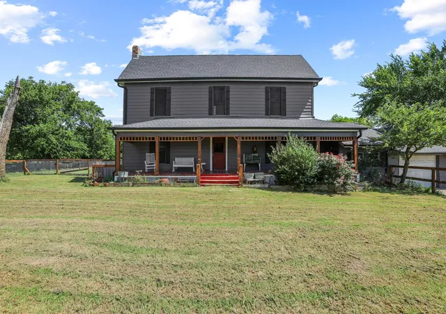 Photo 2 of Single family home for sale at 4453 Fm 902, Howe, TX 75459 | MLS# 21330172 | Listing updated on 2026-07-15