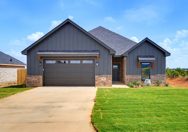 Photo 1 of Single family home for sale at 125 Bluestem Rd, Abilene, TX 79606 | MLS# 21329611 | Listing updated on 2026-10-04