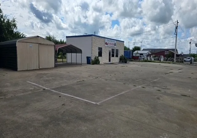 Photo 2 of Land for sale at 1404 N Stemmons, Sanger, TX 76266 | MLS# 21329969 | Listing updated on 2026-07-17