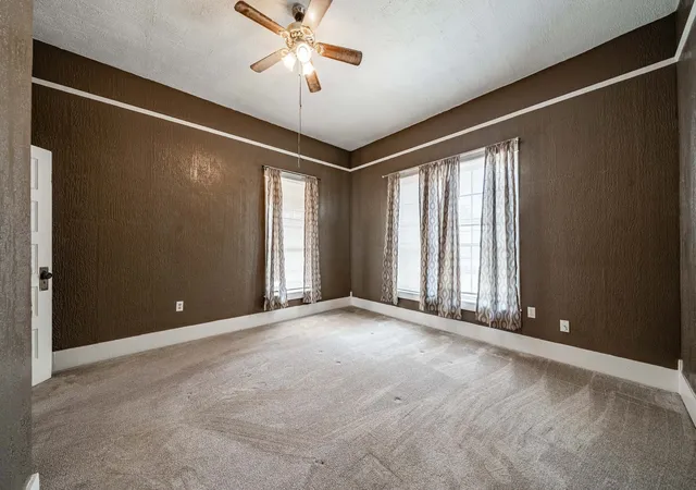 Photo 4 of Single family home for sale at 105 N Orange St, Roby, TX 79543 | MLS# 21332228 | Listing updated on 2026-08-21