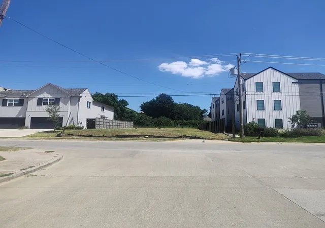 Photo 3 of Land for sale at 2170 Lovedale Ave, Dallas, TX 75235 | MLS# 21332198 | Listing updated on 2026-07-15