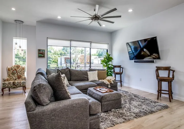 Photo 3 of Townhouse for sale at 4223 Munger Ave, Dallas, TX 75204 | MLS# 21332152 | Listing updated on 2026-08-19