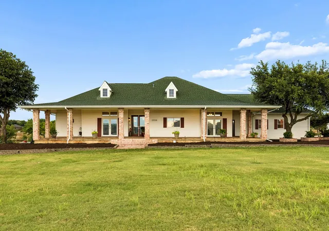 Photo 2 of Single family home for sale at 13116 Hillcrest Blvd, Fort Worth, TX 76244 | MLS# 21329796 | Listing updated on 2026-10-05