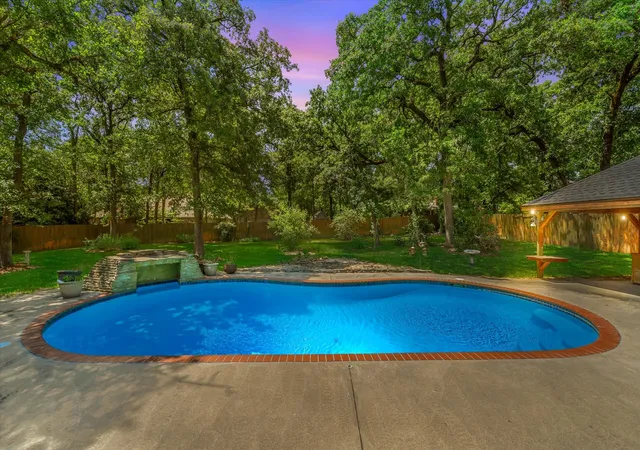 Photo 4 of Single family home for sale at 690 County Road 2310, Mineola, TX 75773 | MLS# 21332253 | Listing updated on 2026-10-03