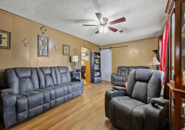 Photo 2 of Single family home for sale at 612 E Monterey St, Denison, TX 75021 | MLS# 21332287 | Listing updated on 2026-07-15
